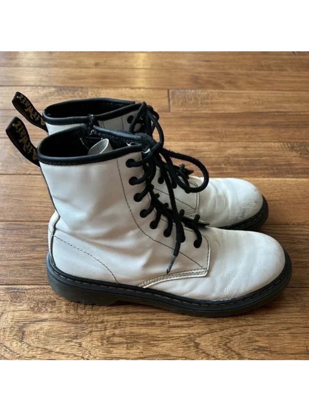 Dr. Martens Docs 1460 8 Eye Lace Up Boots White Leather Inside Zip Womens Size 6 - Picture 11 of 11